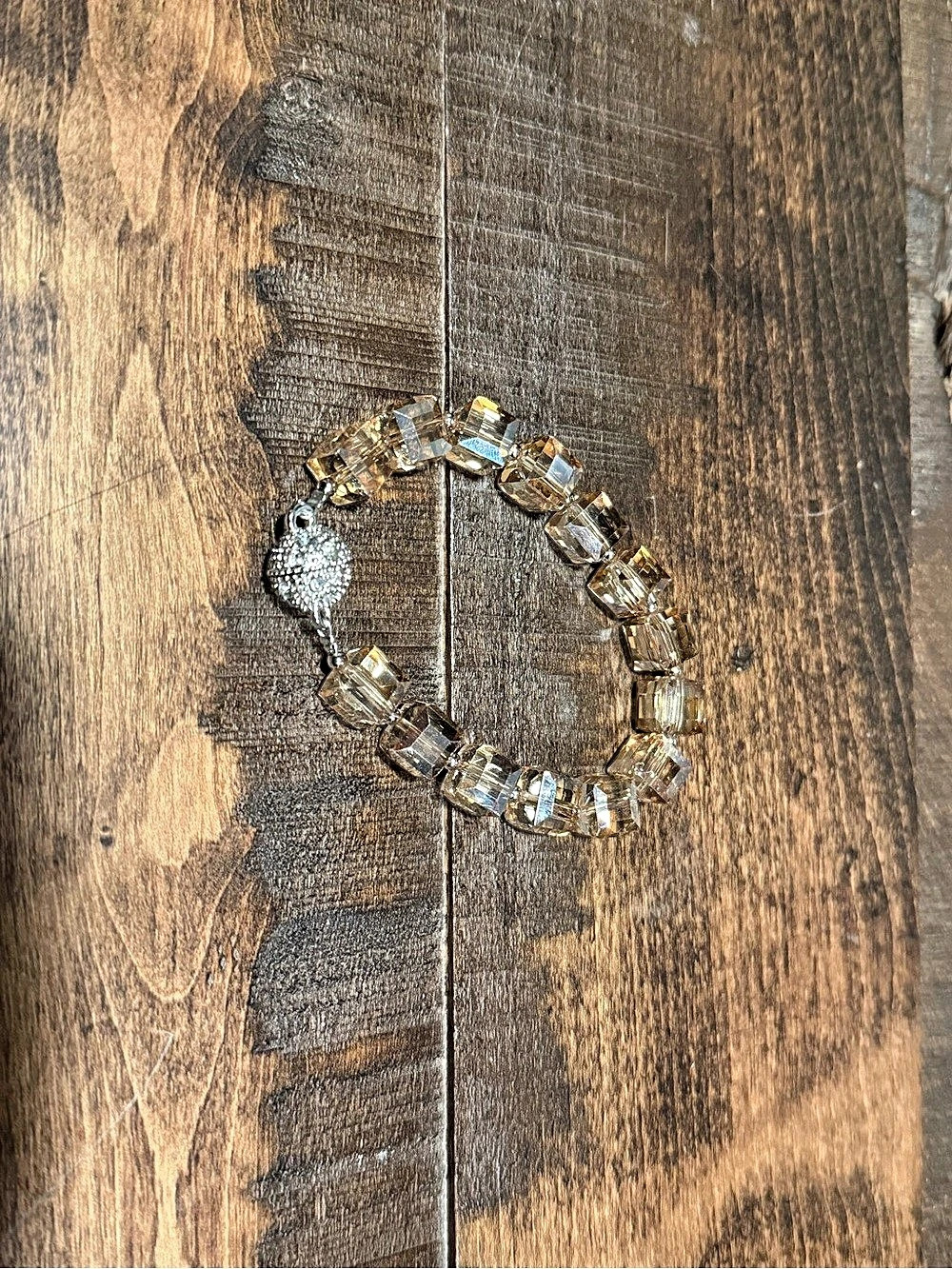 Crystal Link Bracelet in Gold & Clear Like New